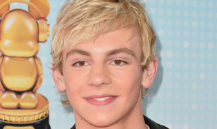 ross lynch face