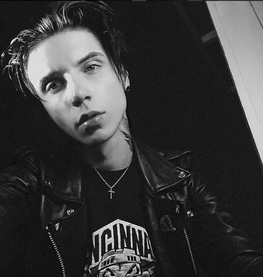 Andy Biersack Has A Lot Going On! Can You Keep Up? | Celebrity Stats